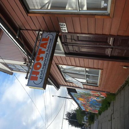 Patagonia House Hostel Пунта Аренас Екстериор снимка